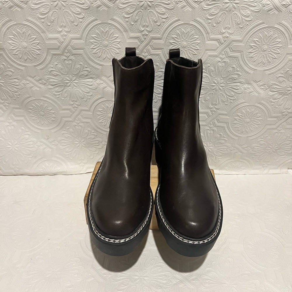 Calvin Klein Dark Brown Amina Ankle Boots Women’s size 8 Brand New